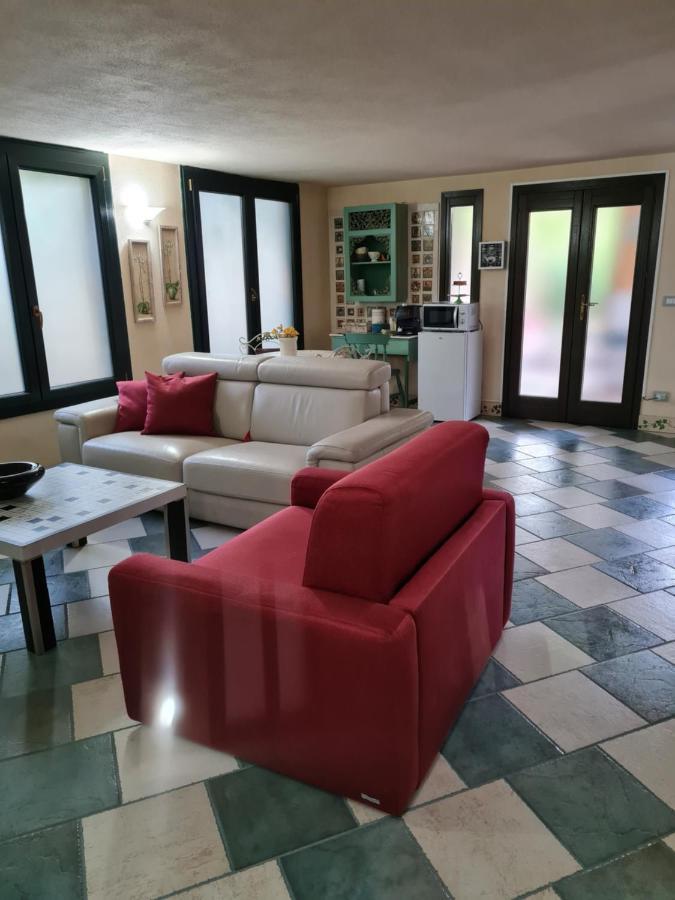 L'Antica Cantina Usini Kültér fotó